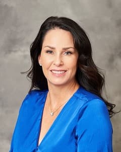 Marlene Graves headshot